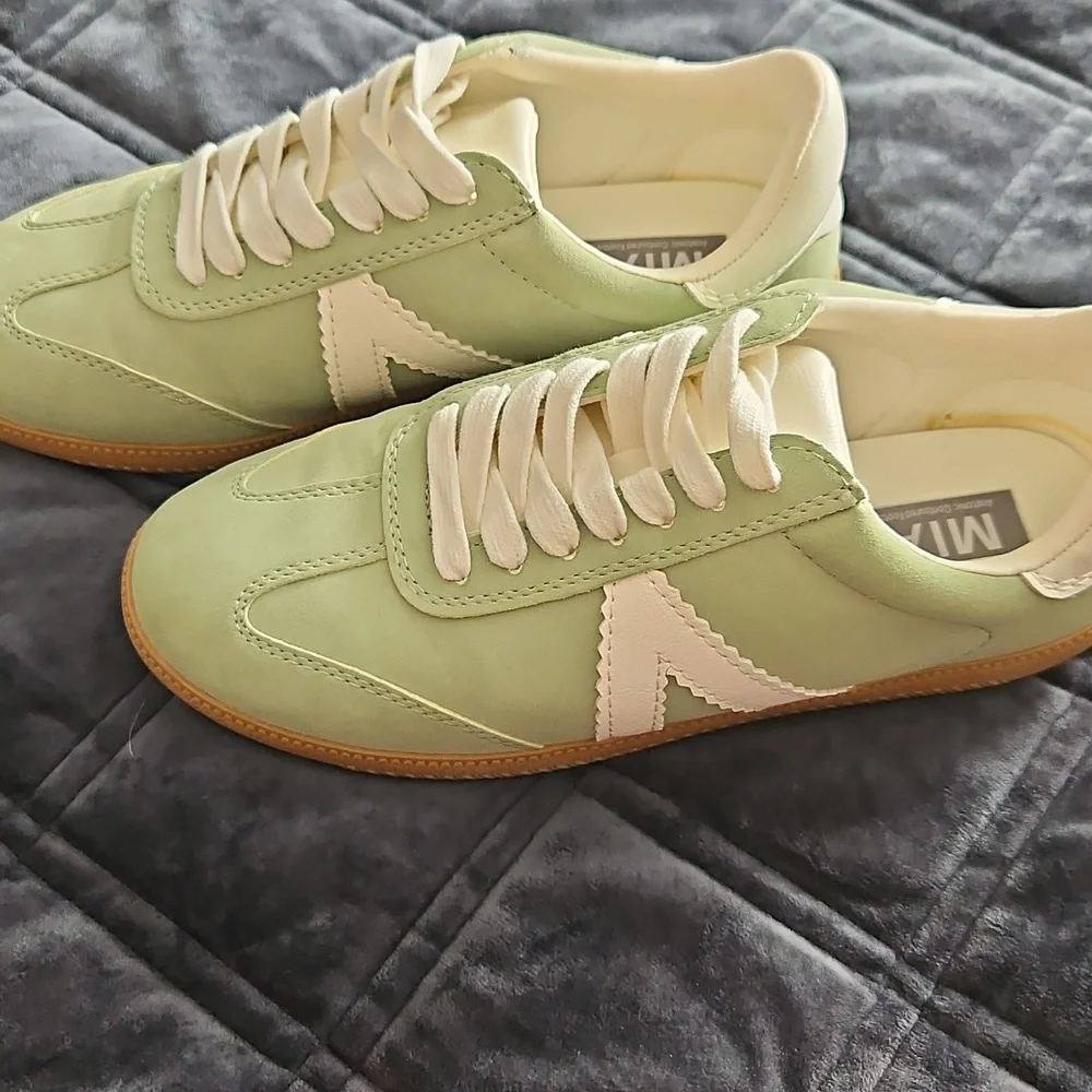 MIA | Sage Green Sneakers|  Ballerinacore, Festival, Normcore | Sz 8 - Picture 7 of 10